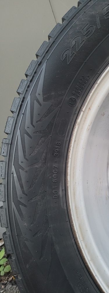 Комплект коліс r 17 5 114.3 на зимовій гумі