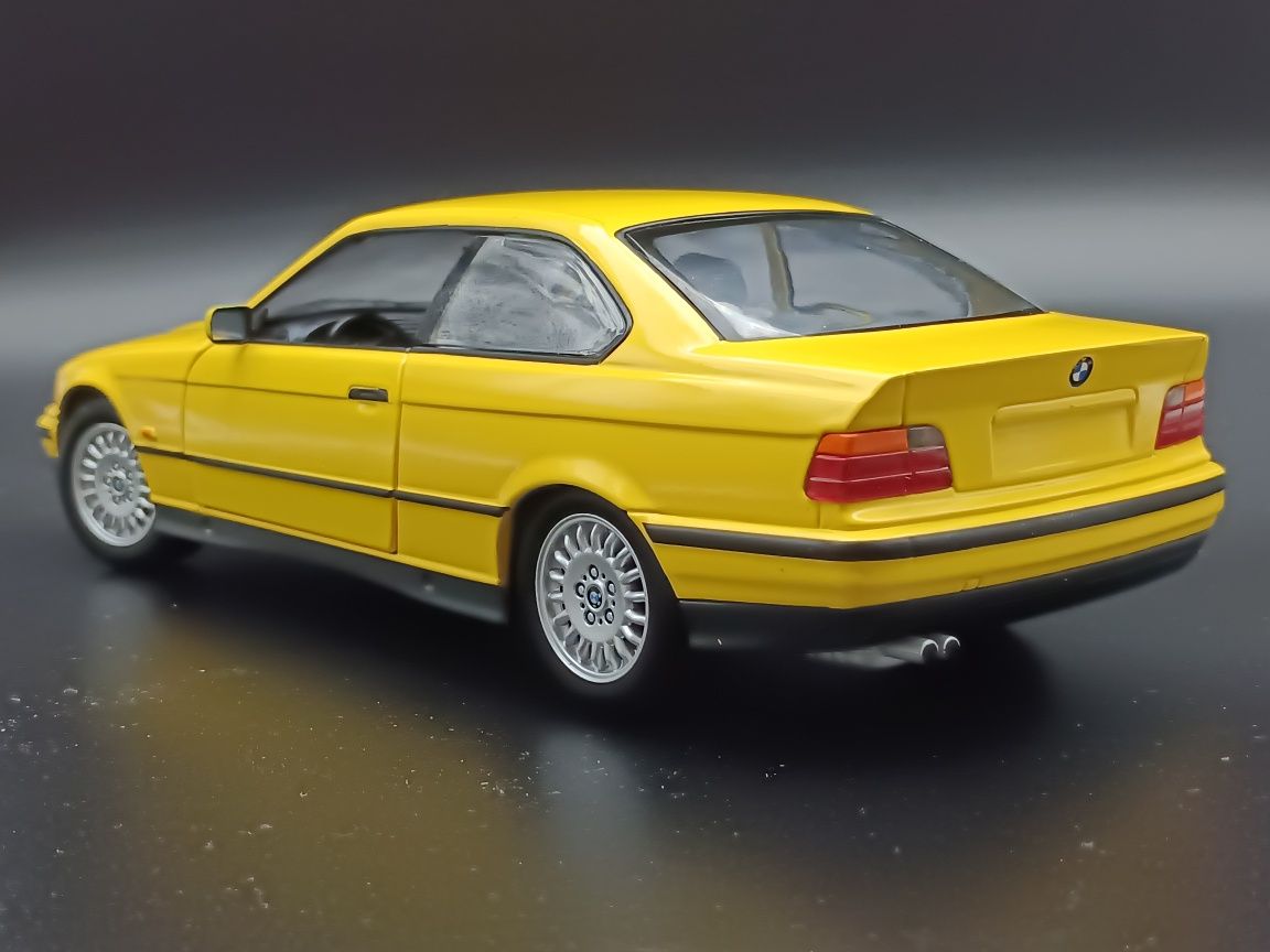 BMW E36 coupe 1:18 ut models