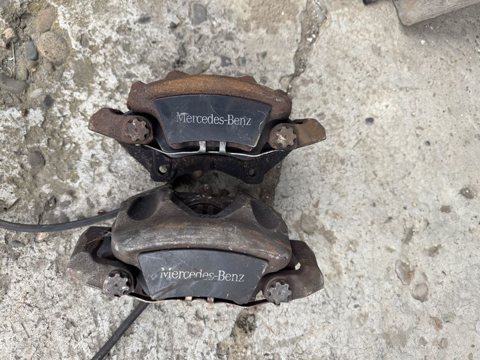 Розборка Суппорт суппорта перед зад Mercedes e class w212