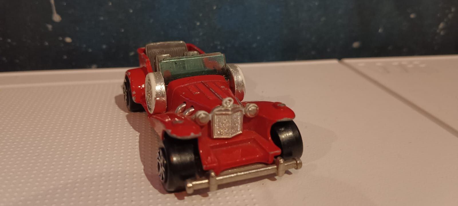 Majorette excalibur 1:56
