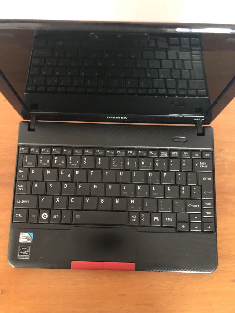 Vende-se Toshiba NB510