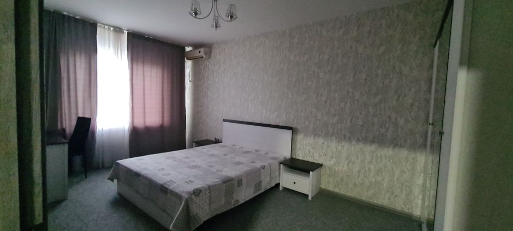 1к урлівська ахматової григоренко позняки рівермол