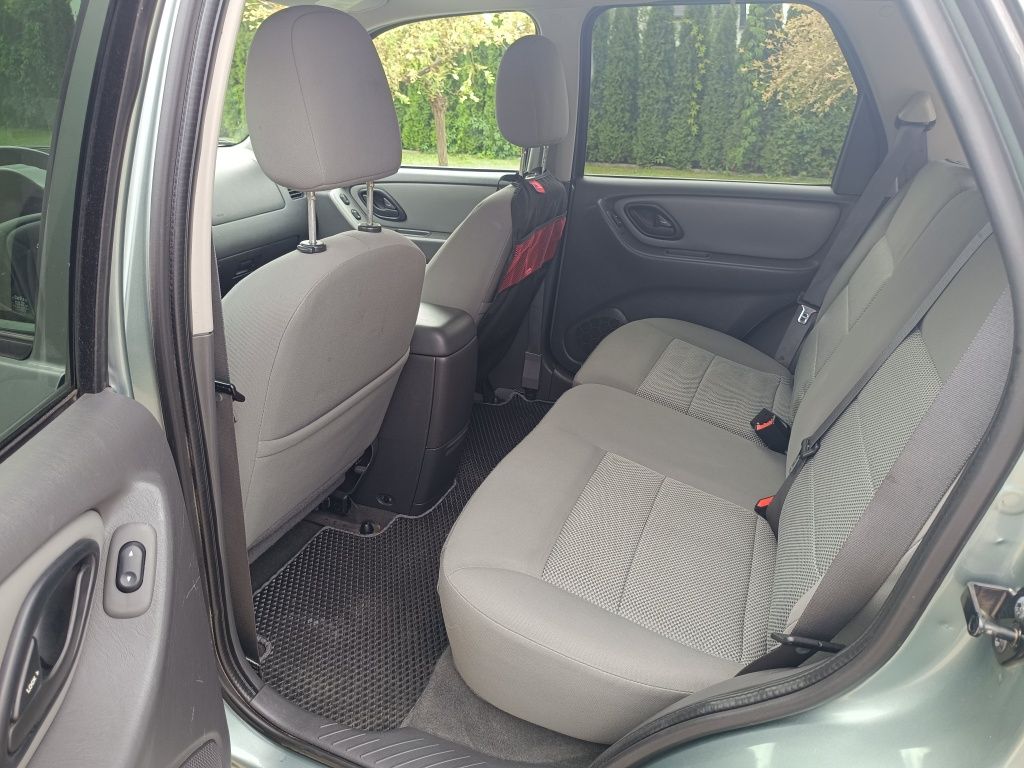 Ford Escape 3.0 V6 automat LPG