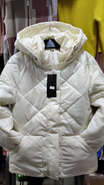 Куртки весна демісезонні на дівчаток