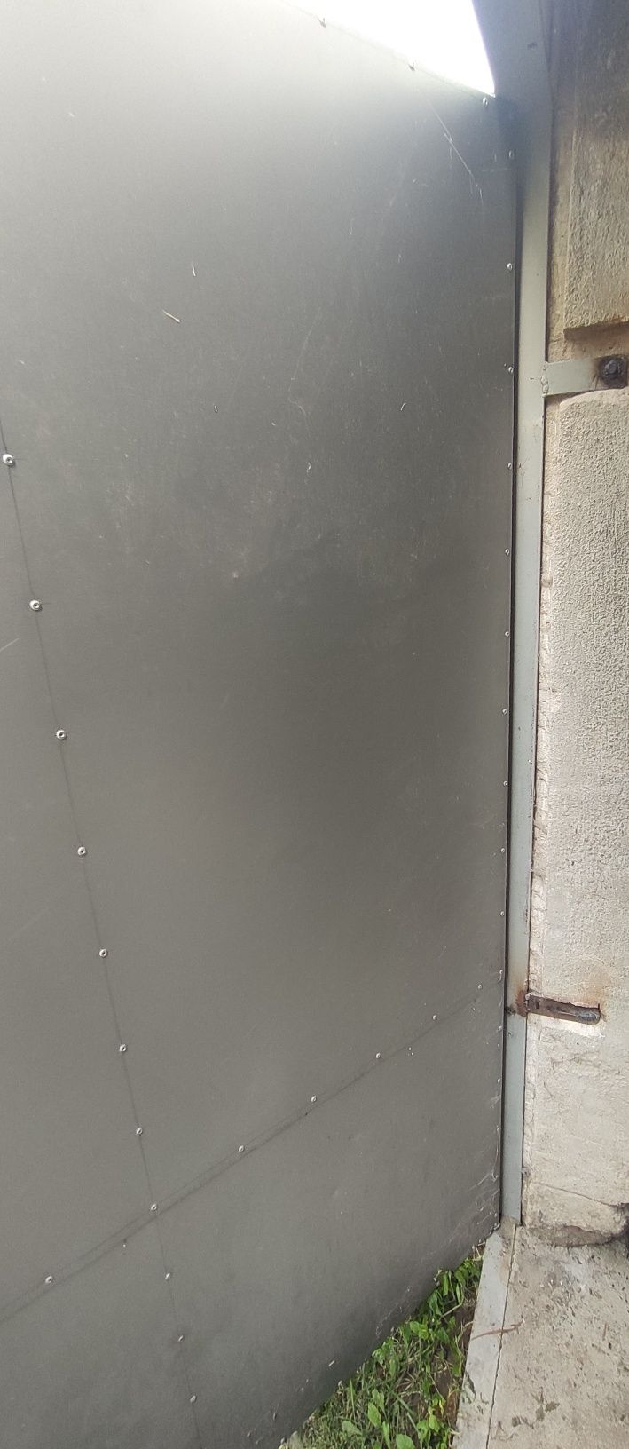 Drzwi garażowe + rama/ aluminium, ocieplana, wygłuszona rozm. 305