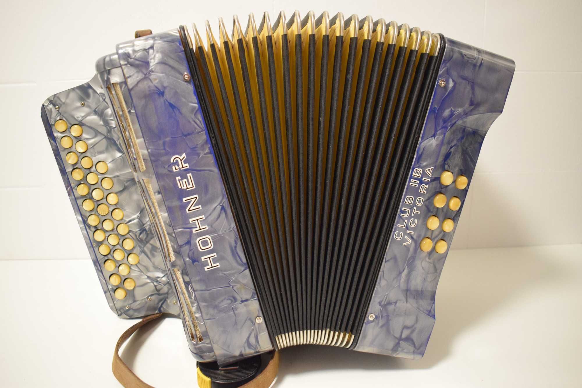 Concertina 4 para  venda  2 voz