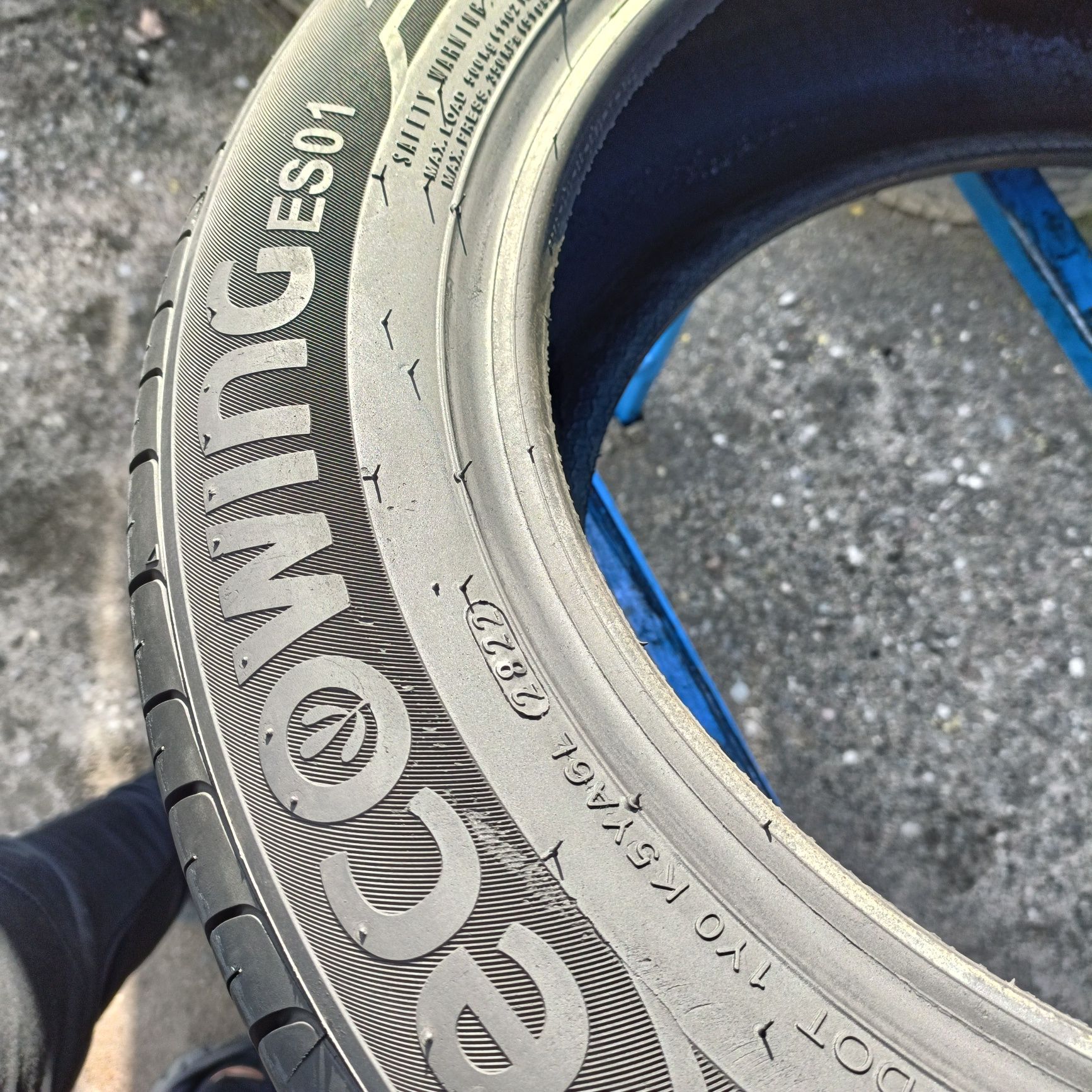 185/60r15 Kumho EcoWing ES01 z 2022r 7.4mm DEMO jak nowe