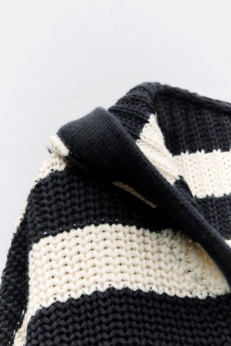 Светр свитер в смужку в полоску з капюшоном zara крупної вʼязки