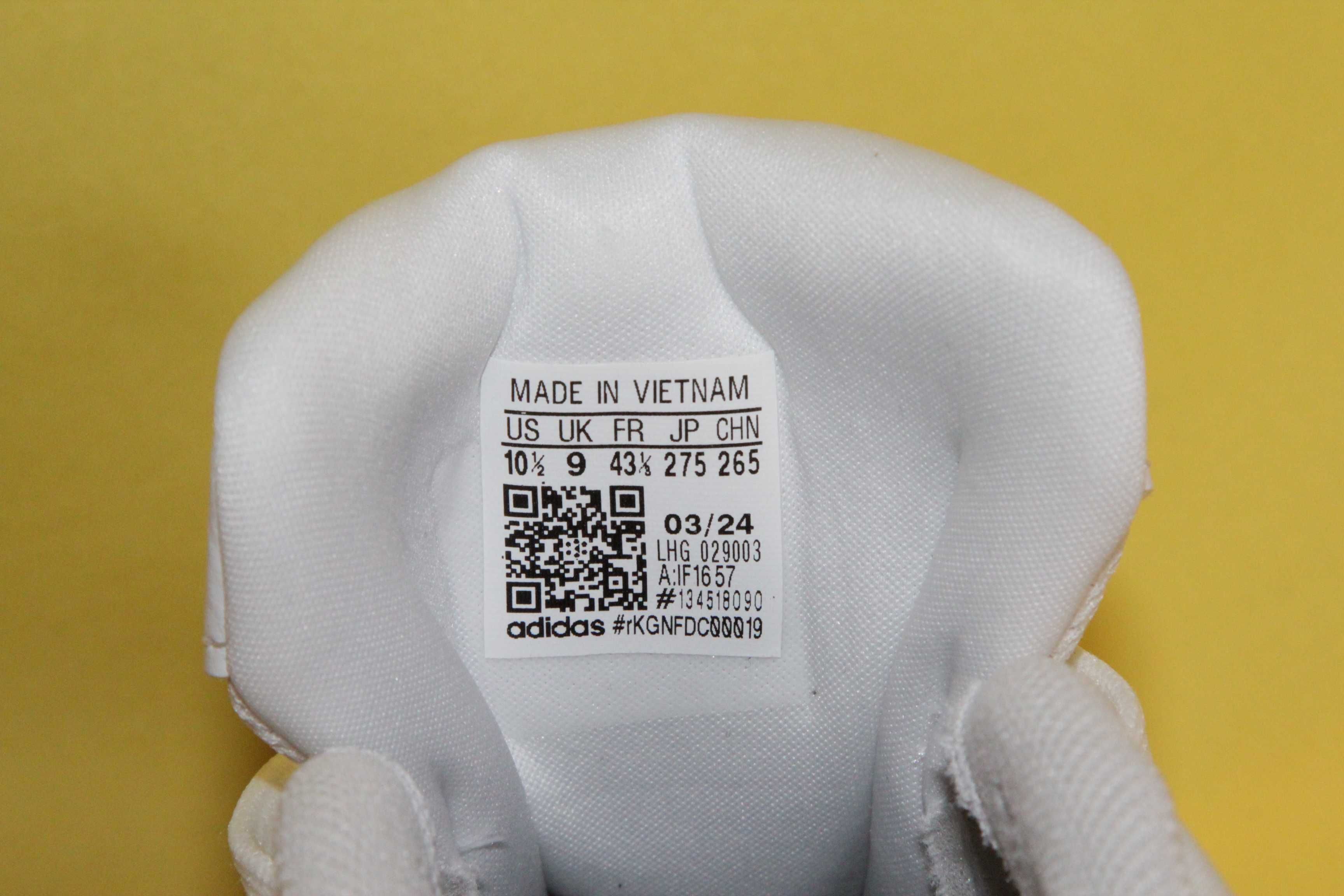 Кроссовки женские Adidas, размер 42