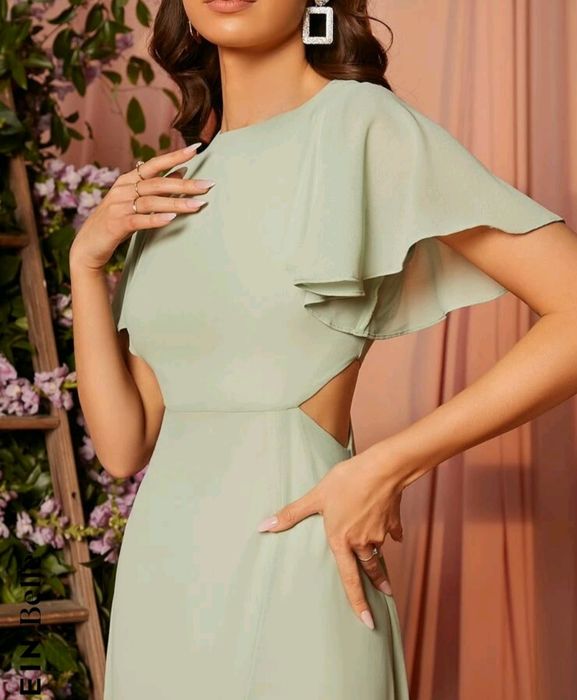 Vestido de cerimónia verde água, leve e elegante
