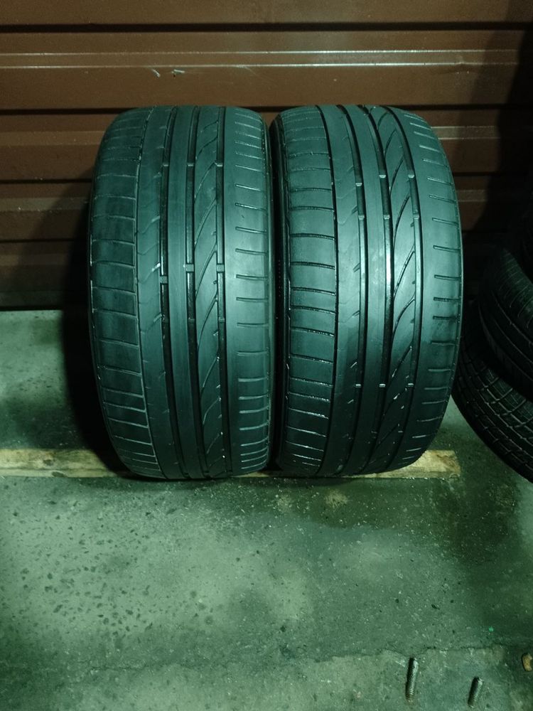 Резина Шини 215 40 R17 Bridgestone Potenza Re050