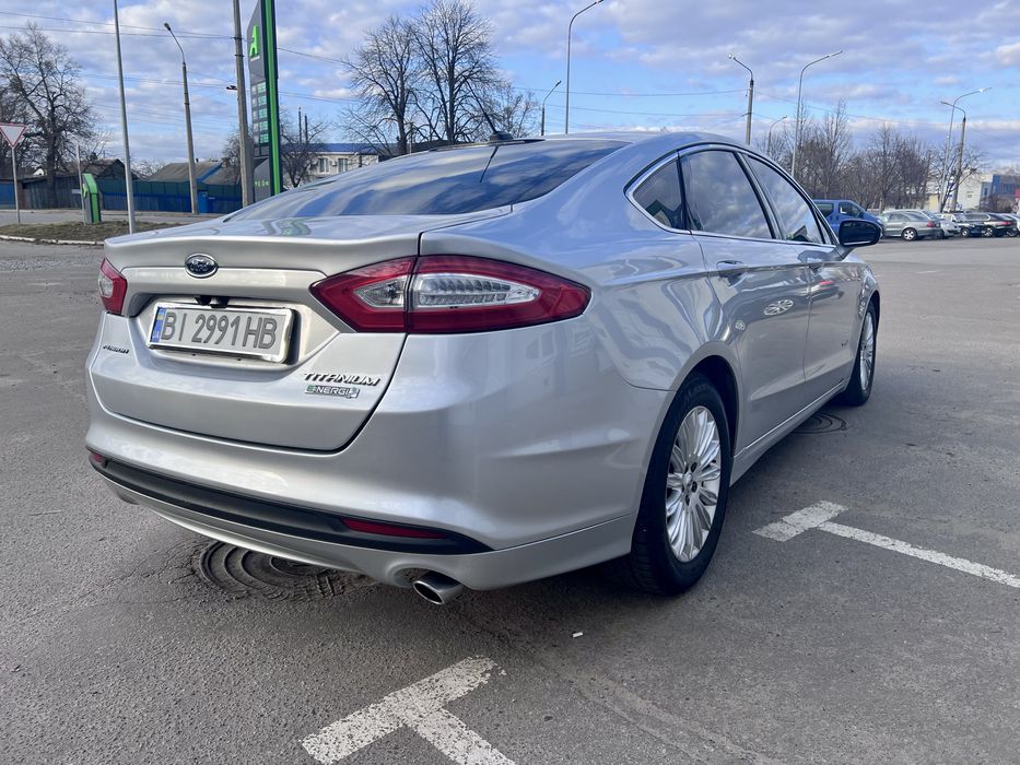 Продам Ford Fusion plug-in hybrid (Подзаряжаемый гибрид)