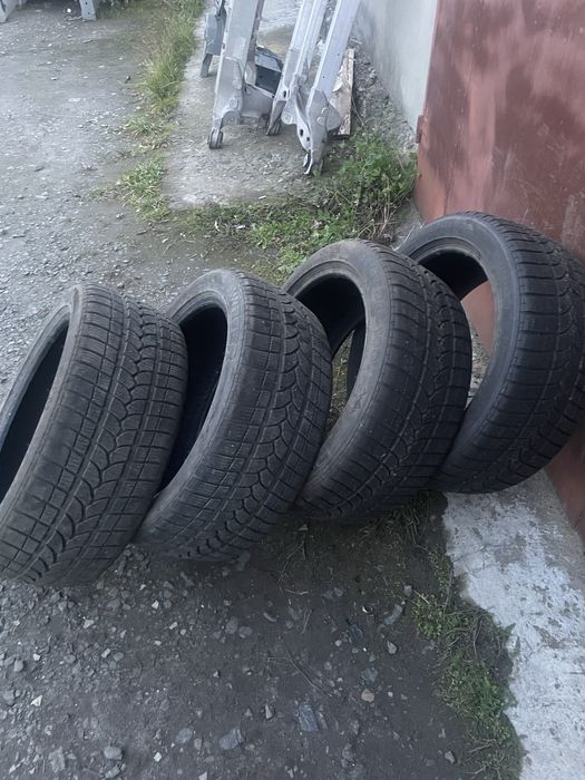 Шини зимові Taurus 245 45 r18