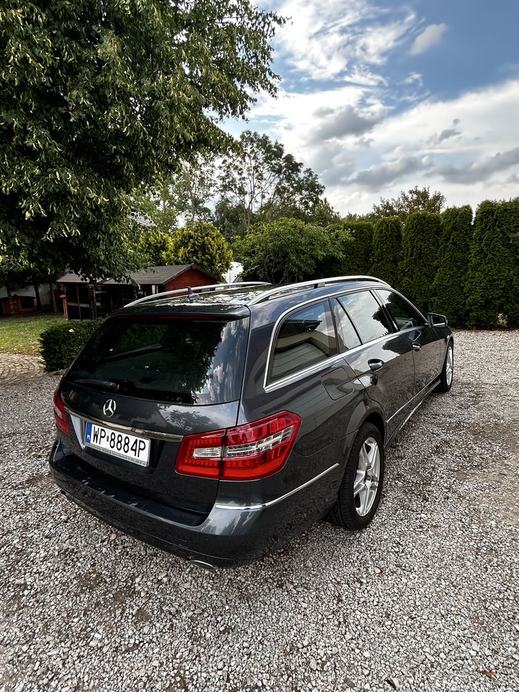 Mercedes e klasa E 350 formatic samochod w bardzo dobrym stanie