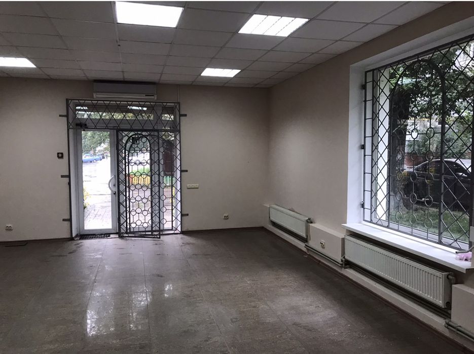 Оренда 46 м 8 квт . Район Привокзального рынку