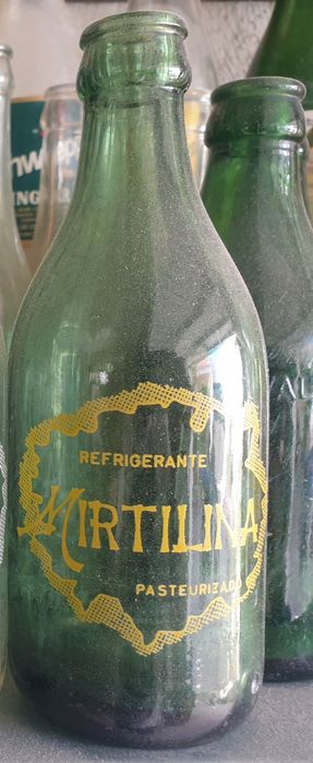 Garrafas antigas pirogravadas