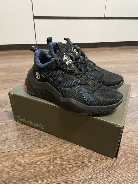 Зимні кроссовки Timberland 42р