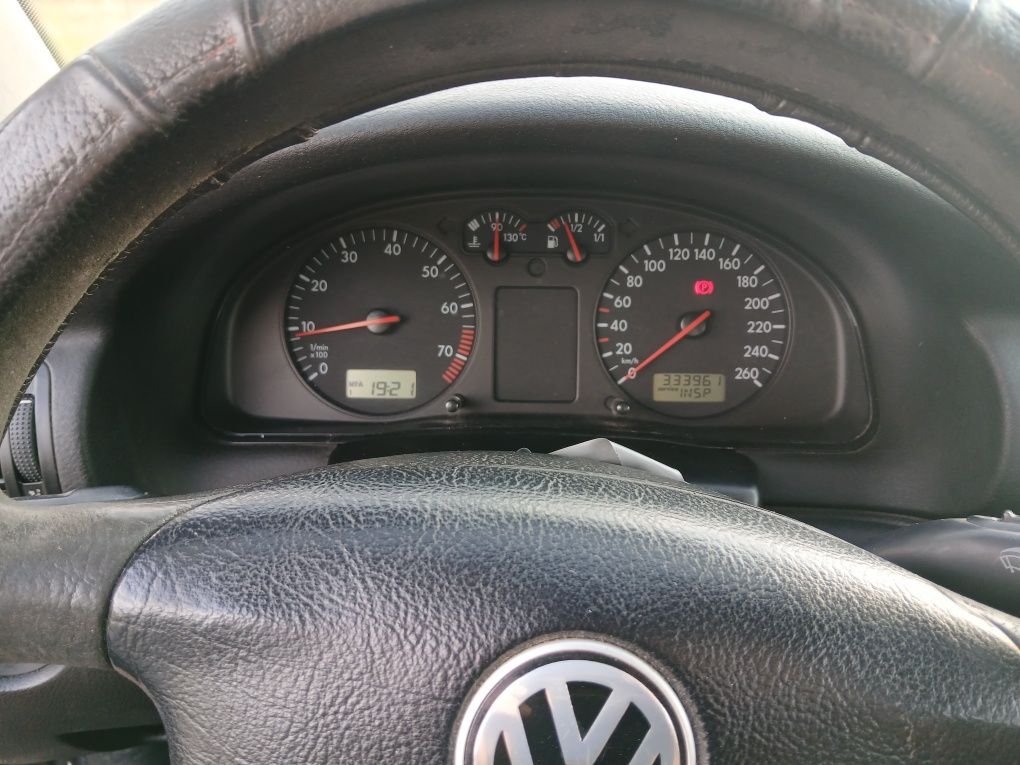 Passat b5 1.6 MPI,AHL 1999r. lpg