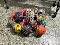 Bolas variadas para desocupar