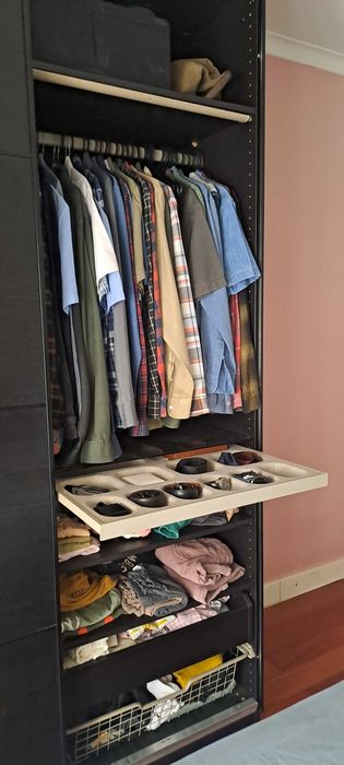 Roupeiro Ikea Vengue