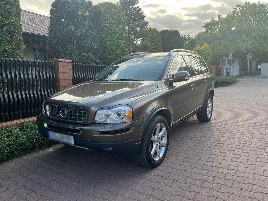 Volvo XC 90 ,2.4 ,4X4 ,2011, 7 Miejsc, 2 komplety kół.