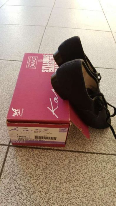 Sapatos de ballet ou dança para menino