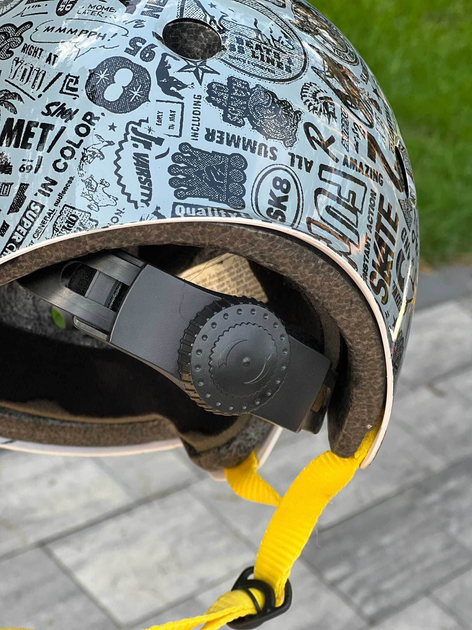 Deskorolka + kask + ochraniacze STAN JAK NOWY!!!