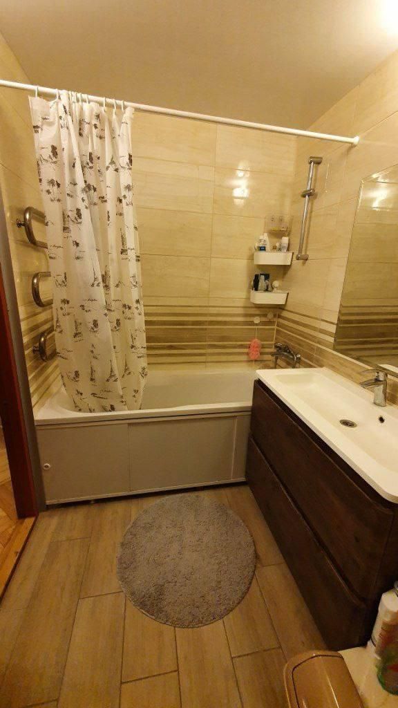 Продам 3-кімнатну кватиру в центрі, вулиця лабараторна 14 AM