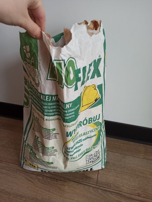 Klej do jasnych płytek Bioflex biały schock