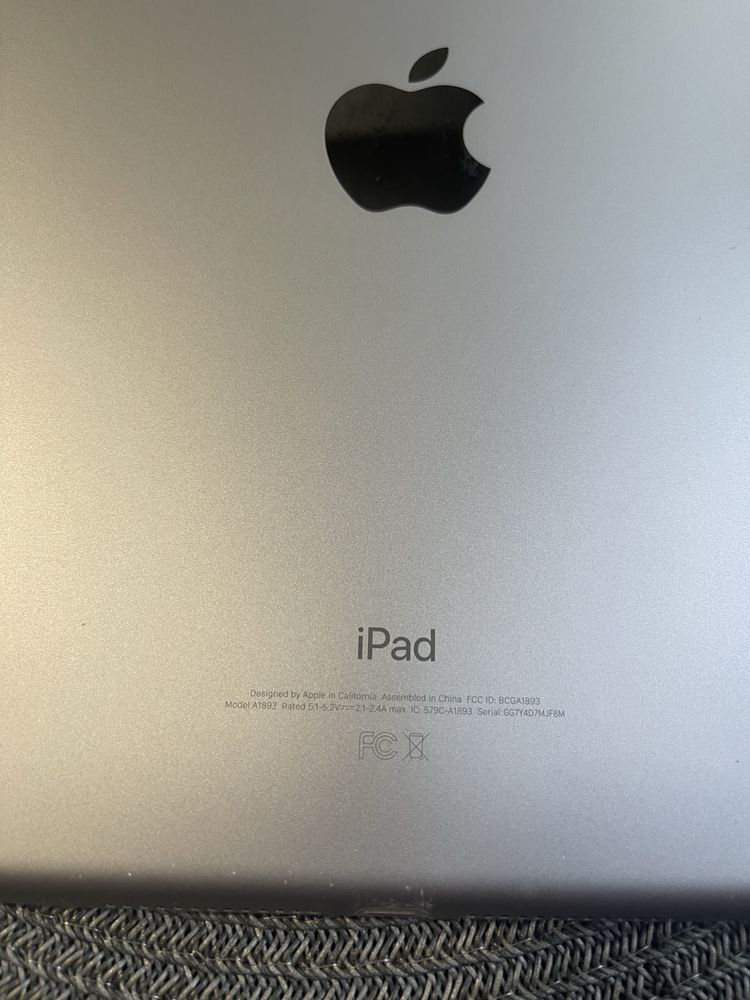Планшет iPad 9.7 6th 2018 Silver 128Gb WiFi