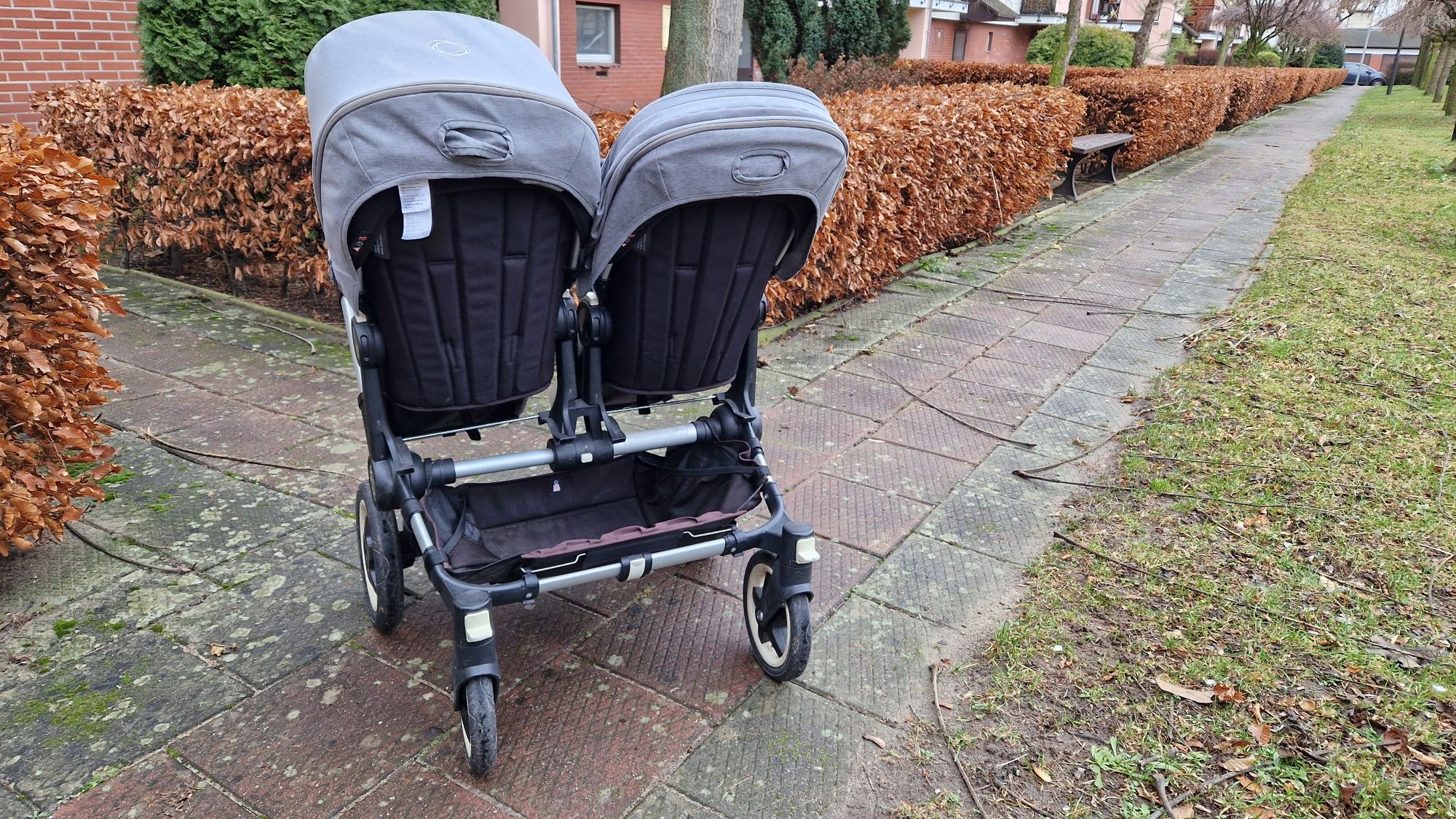Wózek bugaboo donkey dla bliźniaków lub dzieci rok po roku