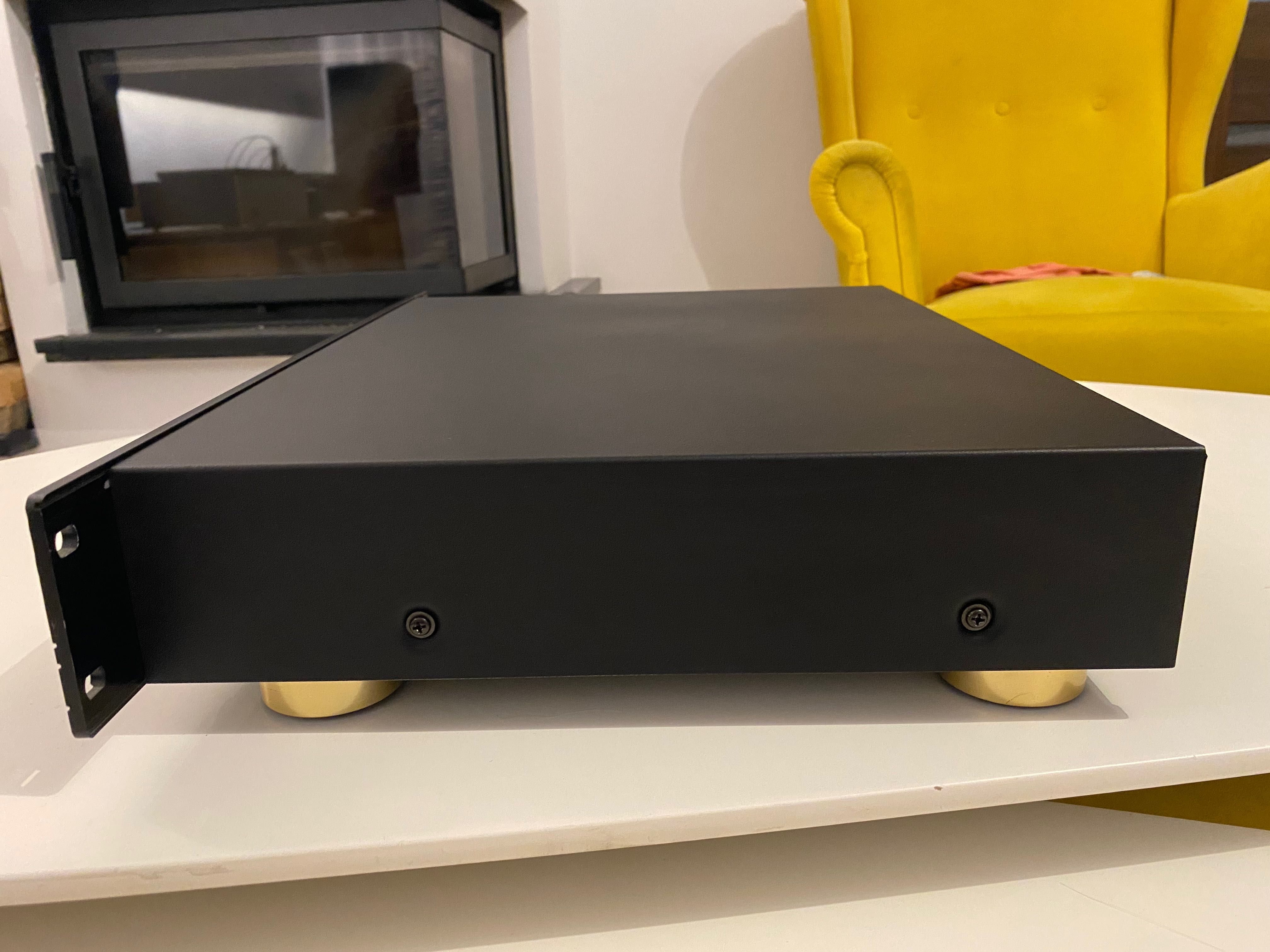 PARASOUND  P/LD  1500 , zbalansowany
