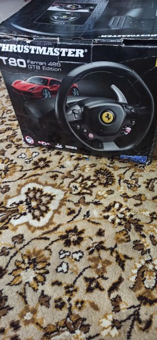 Volante thrustmaster t80