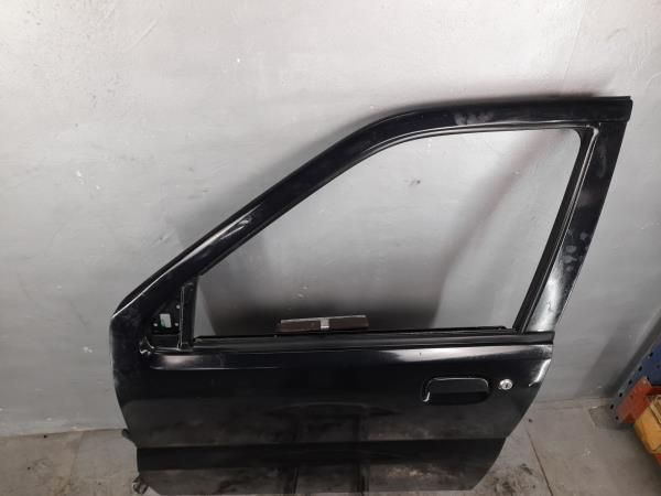 Porta frente esquerda SUZUKI Ignis I (FH)