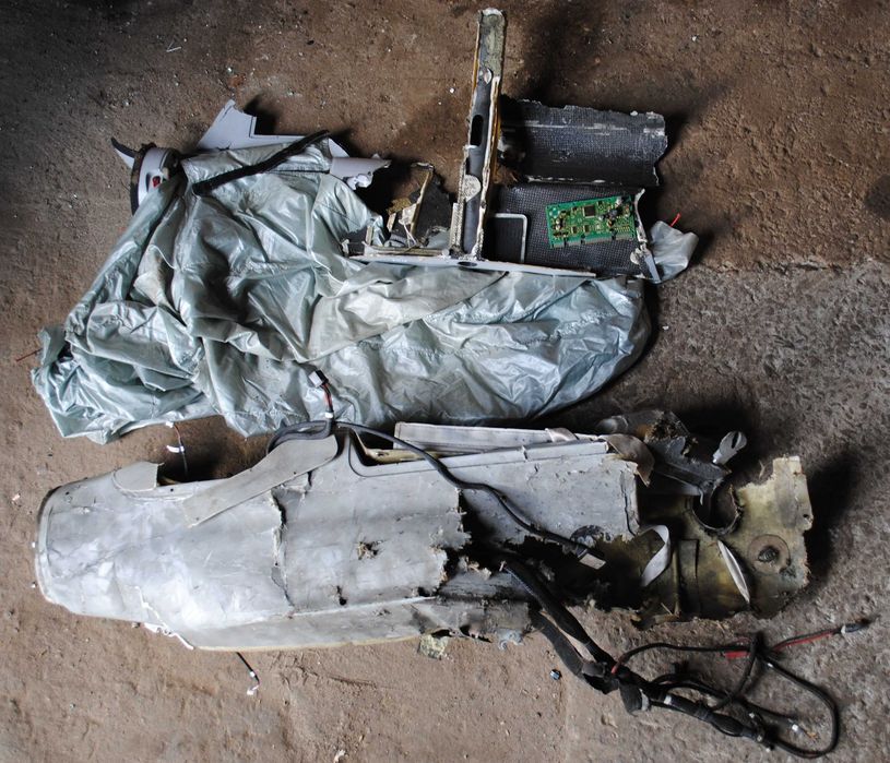 Орлан, залишки корпуса- "тулуб" з камерою і платами .