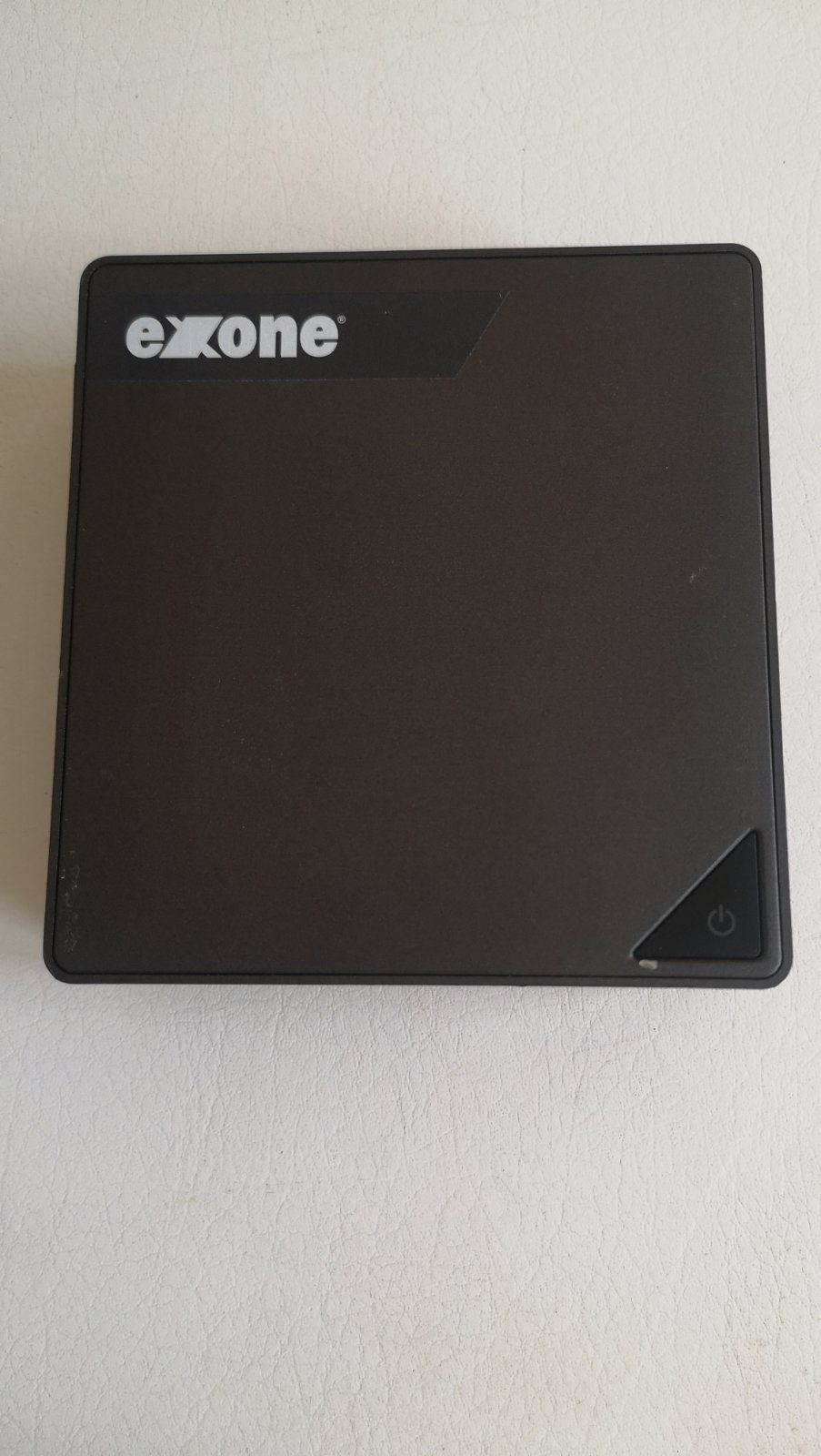 Komputer Intel Exone Gigabyte i5 8gen DRR4 HDMI