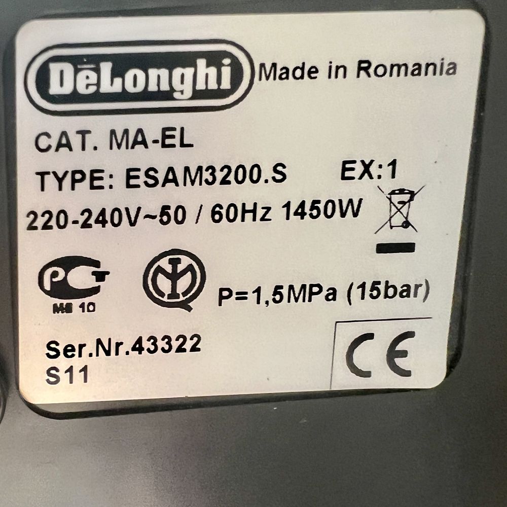 Кавомашина DELONGHI Magnifica ESAM3200