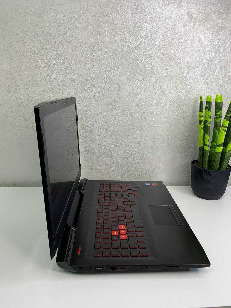 HP OMEN 17/Core i7/ RX 580/ SSD 512 GB