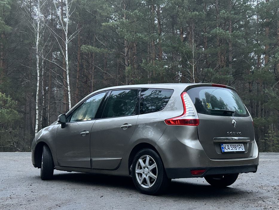 Авто в чудовому стані