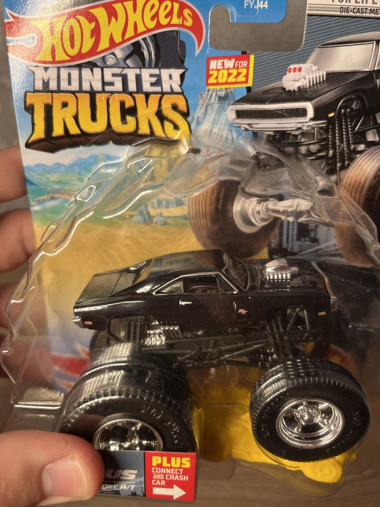 Hot Wheels Monster Trucks Fast&Furious Dodge Charger R/T