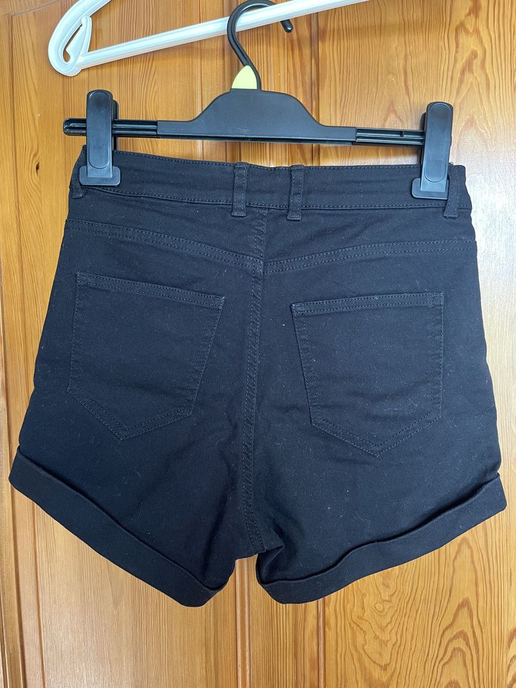 Shorty czarne jeansowe H&M rozm. 34