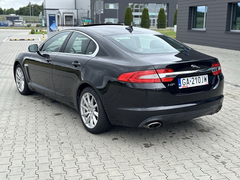 Jaguar XF 2013r 2.0 benzyna 240KM 155.000km STAN BDB