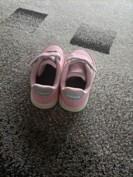 Buty adidas dla dziewczynki