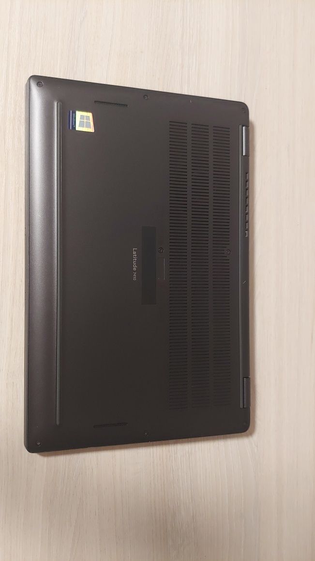 Ноутбук DELL LATITUDE 7410 i5-10310U, RAM 16GB, SSD 512GB