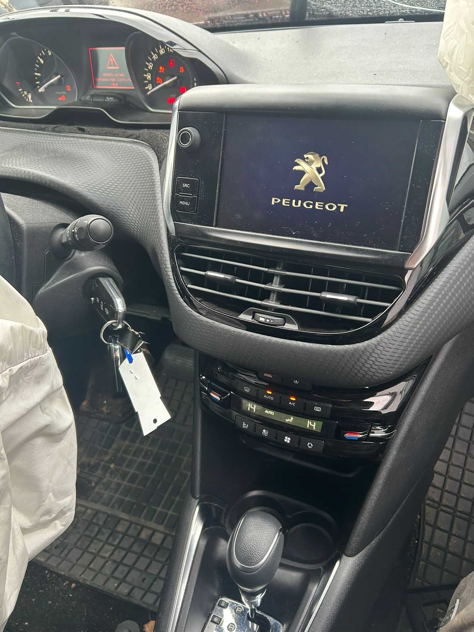 PEUGEOT 208 1.2 THP 61 tys przebiegu automat kolor KCAC NA CZĘŚCI