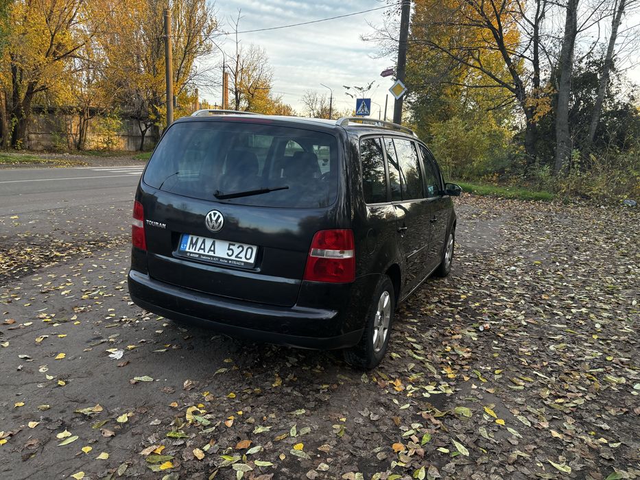 Volkswagen Touran пвтомат