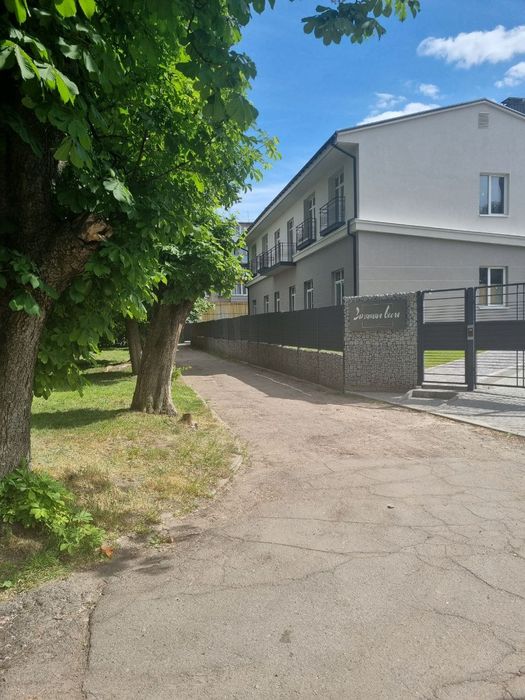 Продам 1 ком.квартиру ул.Солидарности, пр.Ивана Мазепы