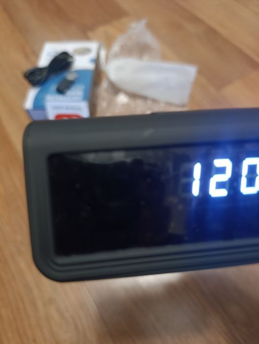 Часы- скрытая камера