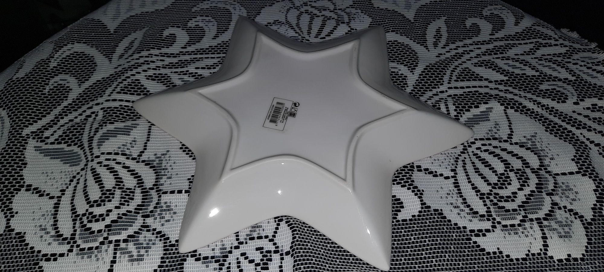 Porcelanowy talerz gwiazda Boże Narodzenie