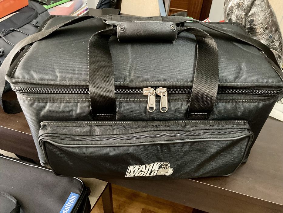 Vendo coluna 1x15 RJ e cabeca Markbass TTE 501 como novo